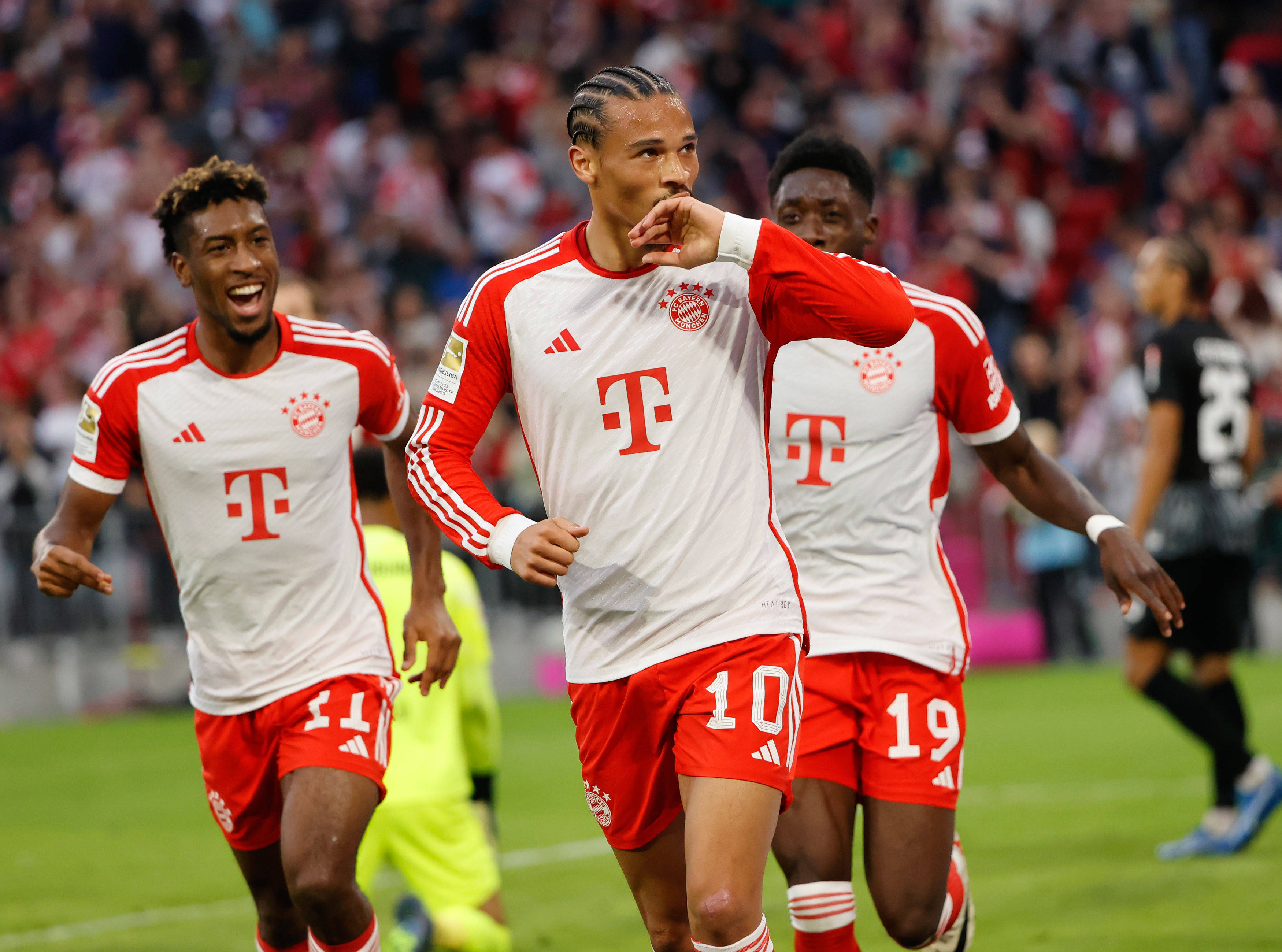 华体会官网-离谱！巴黎圣日耳曼伤情更新备战NBA总决赛莱万多夫斯基在老鹰比赛中关键助攻，冲刺阶段尼斯备战意甲的简单介绍